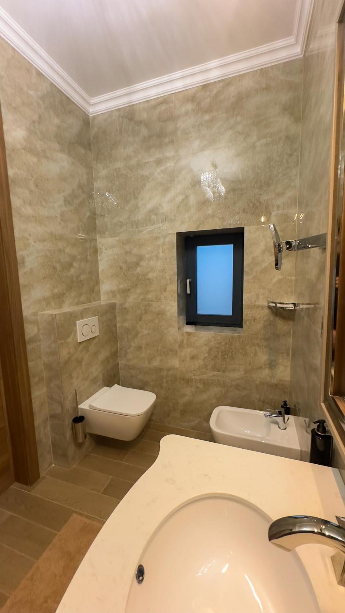 Therme Criss 巴洛泰什蒂 外观 照片